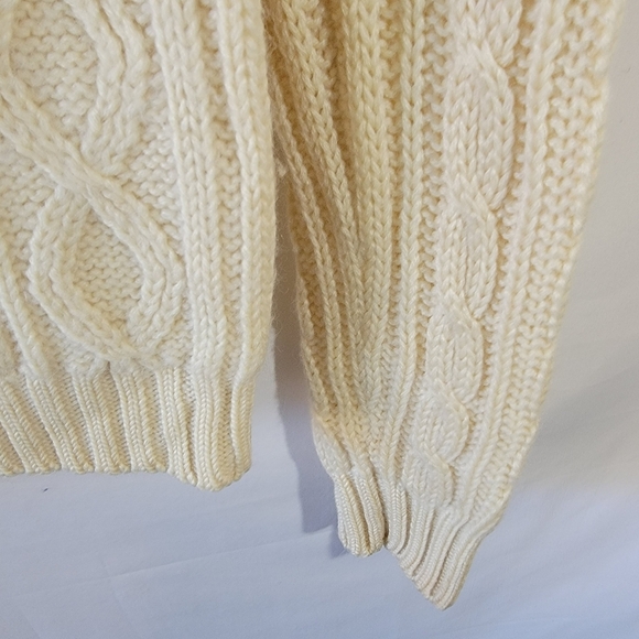 VTG Y2K Ivory Chunky Cable Knit Fisherman Sweater 40 100% Pure Wool Turtleneck - Picture 9 of 12